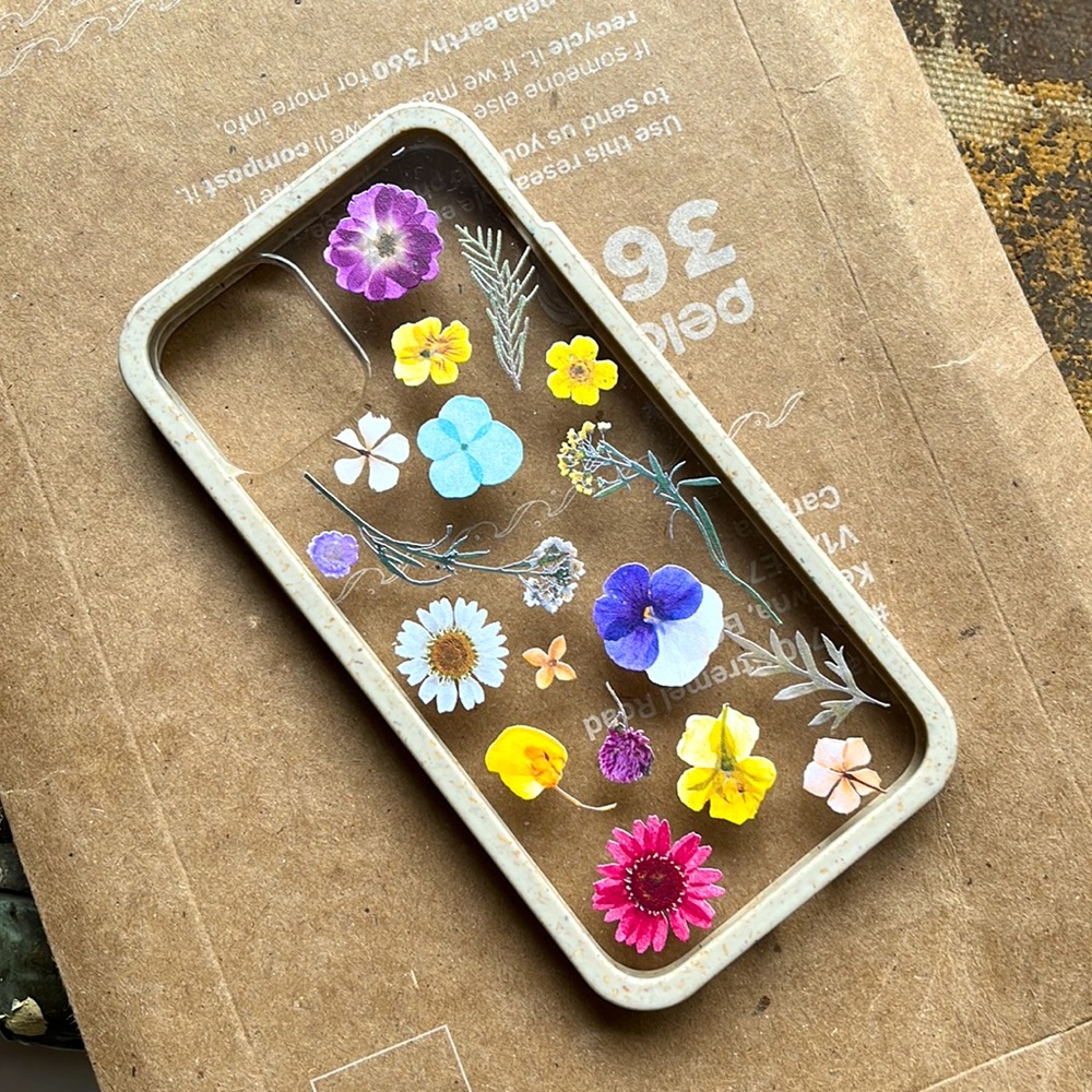 Pela iPhone 12 mini floral case